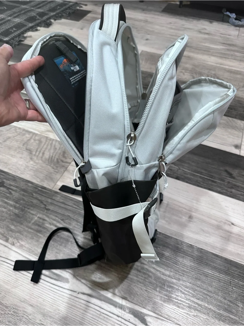 THE NORTH FACE Recon Backpack, Tin Grey Dark Heather/TNF Black NPF, One Size